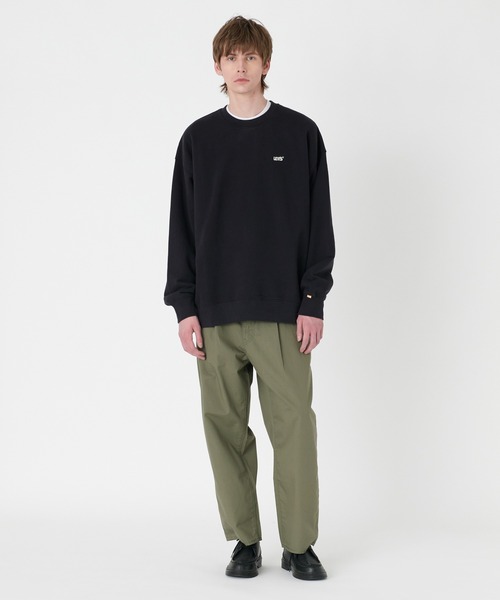 Levi's(リーバイス)の「Levi's/リーバイス 568(TM) STAY LOOSE PLEATED CROP グリーン SMOKEY OLIVE(チノパンツ・メンズ・マルチ・28inch/29inch/30inch/31inch/32inch/33inch/34inch/36inch)」の5枚目の写真