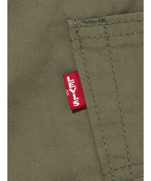 Levi's(リーバイス)の「Levi's/リーバイス 568(TM) STAY LOOSE PLEATED CROP グリーン SMOKEY OLIVE(チノパンツ・メンズ・マルチ・28inch/29inch/30inch/31inch/32inch/33inch/34inch/36inch)」の9枚目の写真