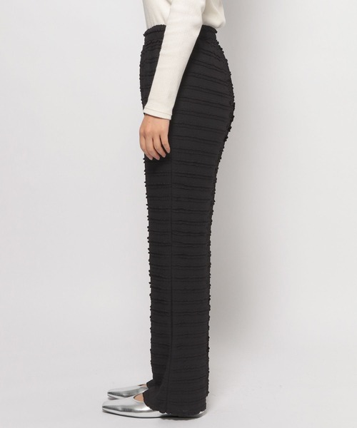 LOWRYS FARM（ローリーズファーム）の「カットフリルパンツ　110365（その他パンツ・レディース・ブラック/ベージュ/アイボリー・FREE）」の6枚目の写真