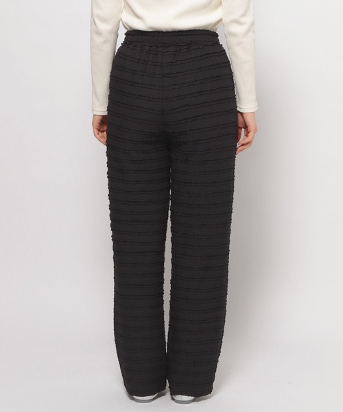 LOWRYS FARM（ローリーズファーム）の「カットフリルパンツ　110365（その他パンツ・レディース・ブラック/ベージュ/アイボリー・FREE）」の5枚目の写真