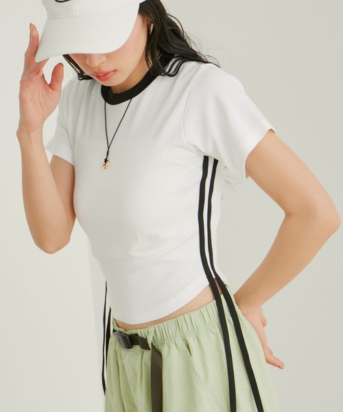 VIS(ビス)の「【WEB/一部店舗限定】サイドラインリボンプルオーバー(Tシャツ/カットソー・レディース・ブルー系その他/ホワイト系その他2/ブラック系その他・FREE)」の1枚目の写真