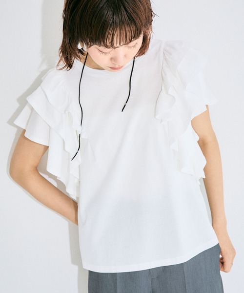 ELLEgirl（エルガール）の「ボリュームラッフルスリーブTシャツ【ELLEgirl/エル ガール】（Tシャツ/カットソー・レディース・ピンク/ブラック/ホワイト・FREE）」の13枚目の写真