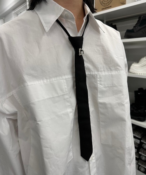 XU(エックスユー)の「ストリートファッション XU エックスユー cropped shirt クロップシャツ 長袖シャツ 長袖トップス オーバーサイズ コットンシャツ 韓国ファッション 韓国ストリート(シャツ/ブラウス・メンズ・ホワイト/ブラック・ONE SIZE)」の10枚目の写真