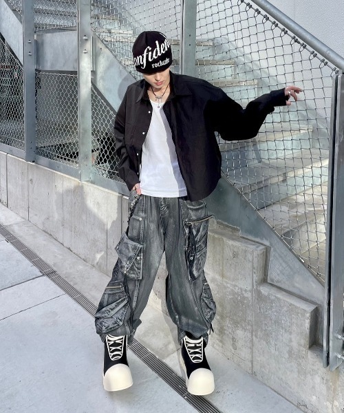 XU(エックスユー)の「ストリートファッション XU エックスユー cropped shirt クロップシャツ 長袖シャツ 長袖トップス オーバーサイズ コットンシャツ 韓国ファッション 韓国ストリート(シャツ/ブラウス・メンズ・ホワイト/ブラック・ONE SIZE)」の11枚目の写真