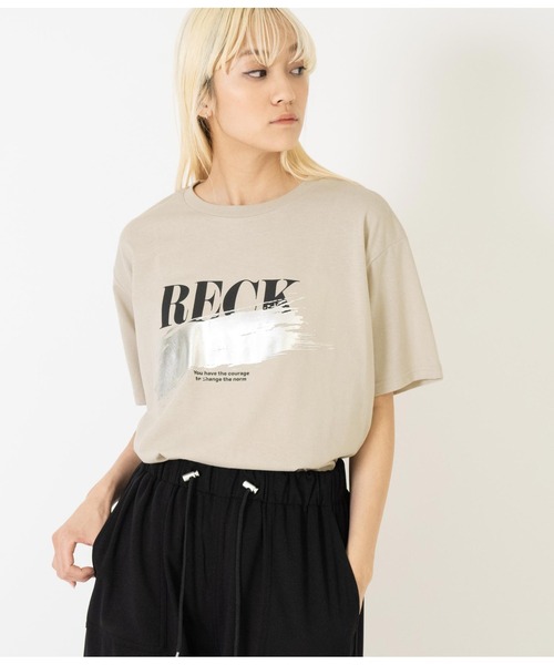 ANAP（アナップ）の「箔ペイントプリントTシャツ（Tシャツ/カットソー・レディース・ベージュ/ホワイト/ブラック・FREE）」の16枚目の写真
