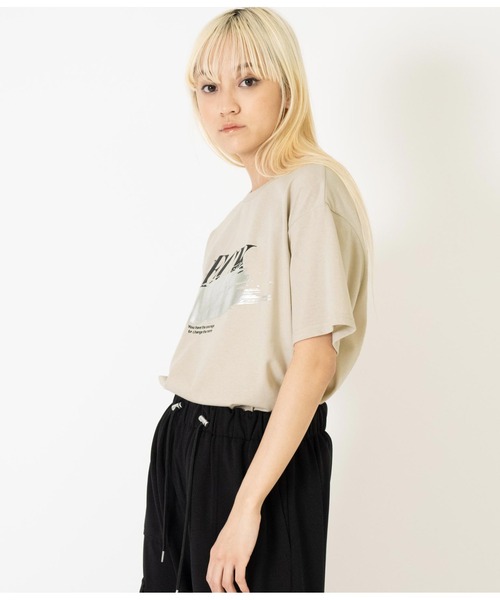 ANAP（アナップ）の「箔ペイントプリントTシャツ（Tシャツ/カットソー・レディース・ベージュ/ホワイト/ブラック・FREE）」の17枚目の写真