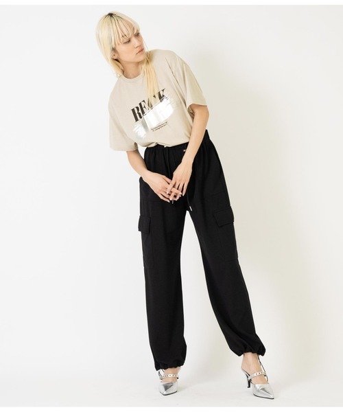 ANAP（アナップ）の「箔ペイントプリントTシャツ（Tシャツ/カットソー・レディース・ベージュ/ホワイト/ブラック・FREE）」の19枚目の写真