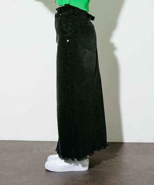 KBF（ケイビーエフ）の「フリンジデニムスカート（スカート・レディース・ライトブルー/ブラック・ONE）」の20枚目の写真