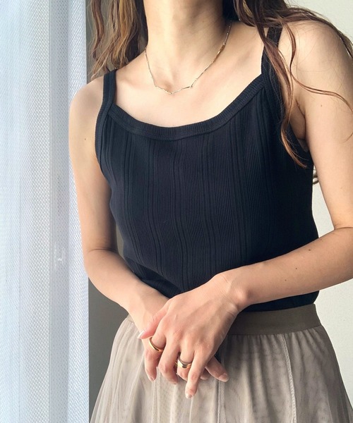 Q（キュー）の「ランダムリブ2wayキャミ（キャミソール・レディース・ホワイト/ブラック/ホワイト系・MEDIUM）」の3枚目の写真