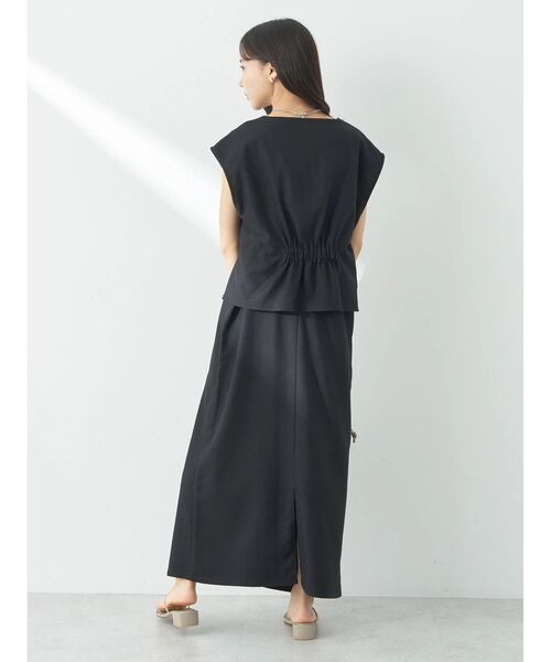 earth music&ecology(アースミュージックアンドエコロジー)の「SET2点ヘリンボーンベスト+キャミドレ(ワンピース・レディース・ブラック/ベージュ/ブラウン・FREE)」の11枚目の写真