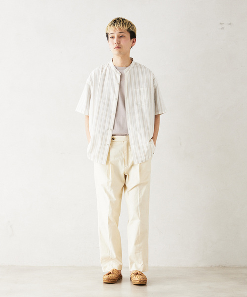 JOURNAL STANDARD relume（ジャーナルスタンダード　レリューム）の「INDIA SHIRTINGS ストライプバンドカラーシャツ（シャツ/ブラウス・メンズ・ブルー/ベージュ・LARGE/MEDIUM）」の3枚目の写真