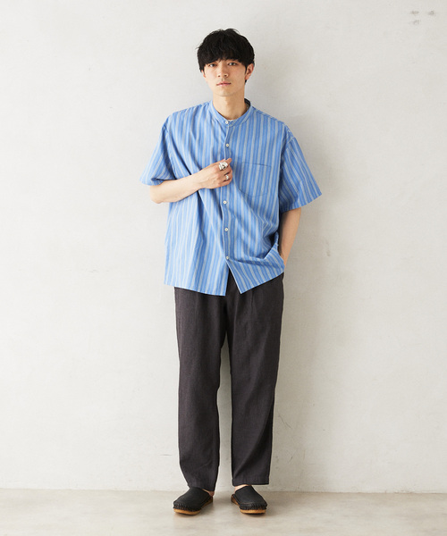 JOURNAL STANDARD relume（ジャーナルスタンダード　レリューム）の「INDIA SHIRTINGS ストライプバンドカラーシャツ（シャツ/ブラウス・メンズ・ブルー/ベージュ・LARGE/MEDIUM）」の19枚目の写真