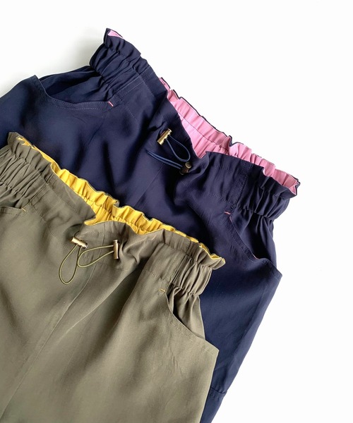 Q（キュー）の「カーゴワイドパンツ（カーゴパンツ・レディース・カーキ/ネイビー・MEDIUM）」の6枚目の写真