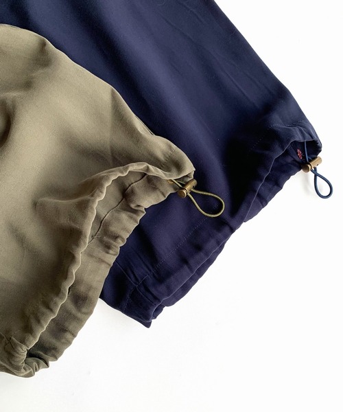 Q（キュー）の「カーゴワイドパンツ（カーゴパンツ・レディース・カーキ/ネイビー・MEDIUM）」の10枚目の写真