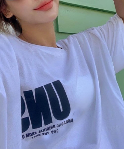 Dalfwin（ダールフィン）の「韓国ファッション UNSビッグロゴ半袖Tシャツ（Tシャツ/カットソー・レディース・ホワイト/ブラック・FREE）」の7枚目の写真