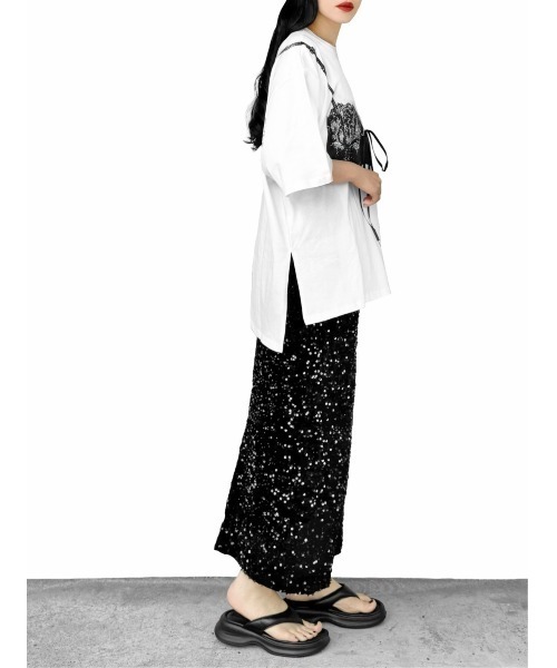 LVEU.（ラブユ.）の「【LVEU.】フラットトングサンダル(Ai select) / シューズ 靴 サンダル トング 厚底 スクエアトゥ カジュアル 合成皮革 合皮 ブラック シルバー（サンダル・レディース・ブラック/シルバー・L/M/S）」の10枚目の写真