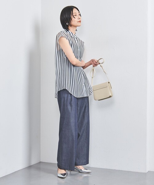 UNITED ARROWS(ユナイテッドアローズ)の「オーガンジー プリント ノースリーブ シャツ(シャツ/ブラウス・レディース・ホワイト/ネイビー/ブラック・FREE)」の13枚目の写真