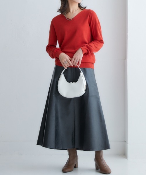 nissen（ニッセン）の「ロング丈フェイクレザースカート（スカート・レディース・ブラック/ブラウン・LL/L/M/S）」の6枚目の写真