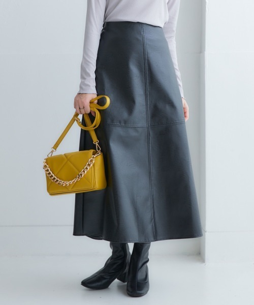 nissen（ニッセン）の「ロング丈フェイクレザースカート（スカート・レディース・ブラック/ブラウン・LL/L/M/S）」の14枚目の写真