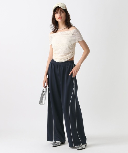 FOREVER 21（フォーエバー トゥエンティーワン）の「【2024FW】ラインワイドジャージパンツ（その他パンツ・レディース・ブラック/グレー/ネイビー/レッド・SMALL/MEDIUM）」の19枚目の写真