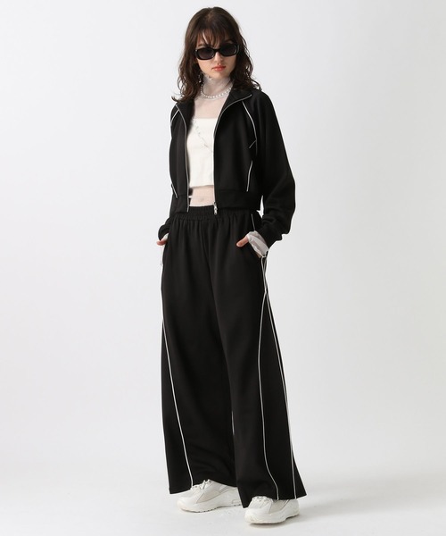 黒 パンツ FOREVER 21（フォーエバー トゥエンティーワン）の「サイド
