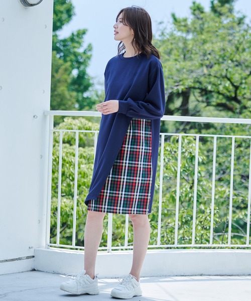 Arnold Palmer(アーノルドパーマー)の「パーマーチェック ドッキング スリット ワンピース(ワンピース・レディース・ベージュ/ネイビー/アイボリー・S/M/L)」の6枚目の写真