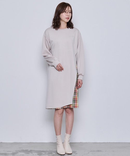 Arnold Palmer(アーノルドパーマー)の「パーマーチェック ドッキング スリット ワンピース(ワンピース・レディース・ベージュ/ネイビー/アイボリー・S/M/L)」の16枚目の写真