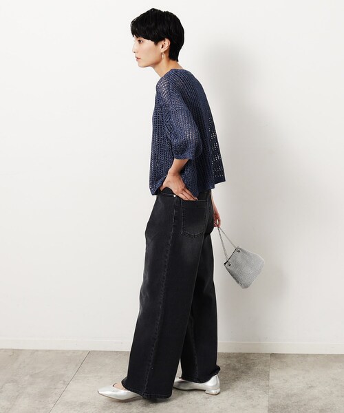 OPAQUE.CLIP（オペークドットクリップ）の「【抗菌防臭加工】スクエアトゥ合皮Vフラットシューズ（パンプス・レディース・シルバー/ブラック・01/02/03）」の9枚目の写真