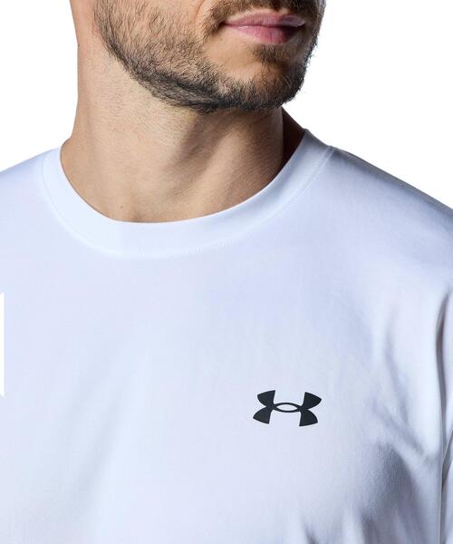 UNDER ARMOUR(アンダーアーマー)の「UAテック ロゴ ロングスリーブ Tシャツ(トレーニング/メンズ)(Tシャツ/カットソー・メンズ・ホワイト・M/L/2XL/XL)」の4枚目の写真
