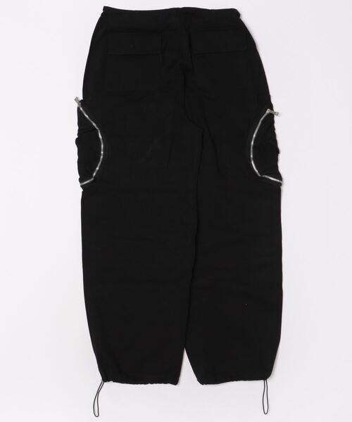 GENXDER(ノンジェンダー)の「【GENXDER】ポケットカーゴパンツ(カーゴパンツ・メンズ・ブラック/チョコ・MEDIUM/LARGE/X-LARGE/XX-LARGE)」の3枚目の写真