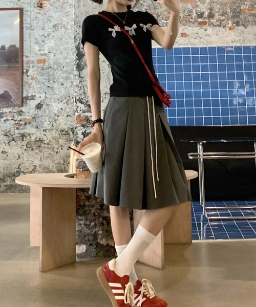 HALEY PESCA(ヘーリーペスカ)の「HALEY PESCA/ダブルウエスト プリーツミディアムスカート(スカート・レディース・グレー/ブラック・LARGE/MEDIUM/SMALL)」の7枚目の写真