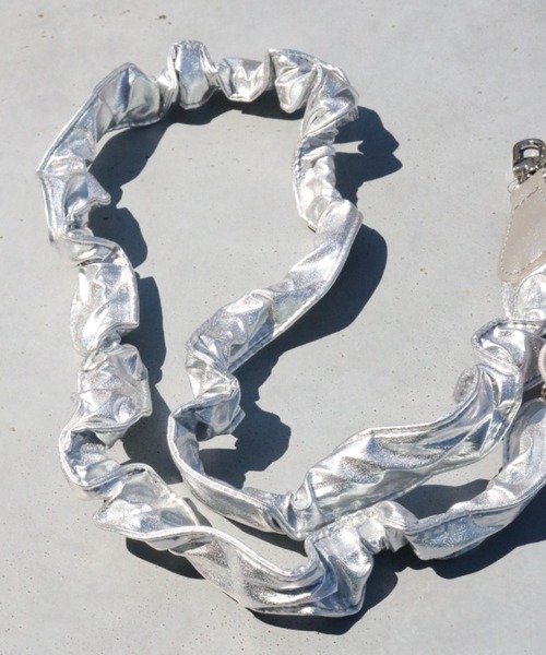 SPRUCE（スプルース）の「<SPRUCE/スプルス>メタギャザーショルダー（ショルダーバッグ・レディース・ブラック/シルバー/ブルー/ホワイト/ゴールド・ONE SIZE）」の5枚目の写真