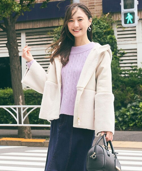 ANY SIS（エニィスィス）の「Luxuryフェイクムートン コート（その他アウター・レディース・黄土色系/アイボリー系・0）」の2枚目の写真