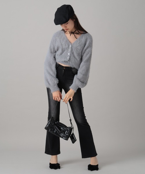 FOREVER 21（フォーエバー トゥエンティーワン）の「【2024FW】フェザーアンサンブル（カーディガン/ボレロ・レディース・ピンク/グレー/ナチュラル/ブルー/ピンク系その他/ライトグレー・FREE）」の21枚目の写真