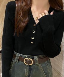 COMON＋（コモンプラス）の「金ボタン使い ヘンリーネックリブニットソー（ニット/セーター）」