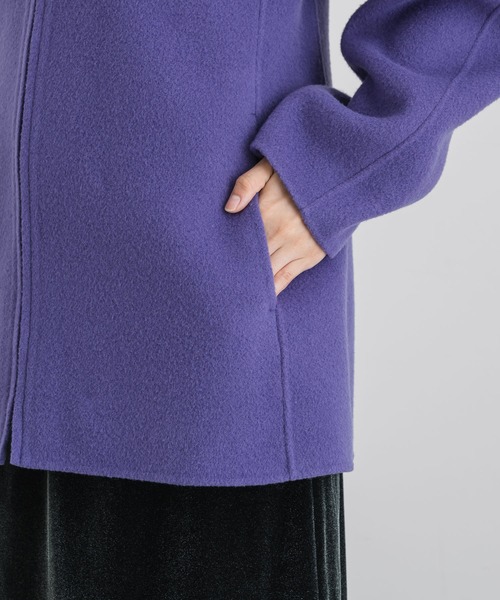 KATHARINE ROSS(キャサリンロス)の「【Dignite Collier】ダブルフェイスVネックカーブジャケット(ノーカラーコート・レディース・パープル/ベージュ・MEDIUM)」の17枚目の写真