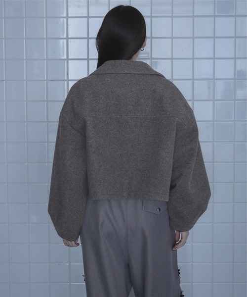 miette（ミエット）の「ボリュームスリーブショートブルゾン（ブルゾン・レディース・アイボリー/チャコール・FREE）」の10枚目の写真