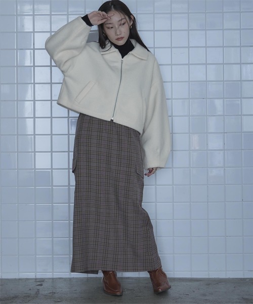 miette（ミエット）の「ボリュームスリーブショートブルゾン（ブルゾン・レディース・アイボリー/チャコール・FREE）」の5枚目の写真