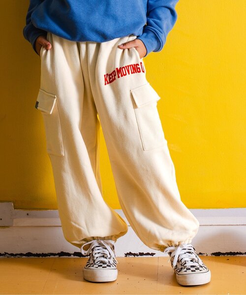 BREEZE(ブリーズ)の「【BREEZE NEW JACK・セットアップ可】ストリートカットソーパンツ(スウェットパンツ・キッズ・キナリ/ライム・90/100/110/120/130/140/150/160)」の2枚目の写真