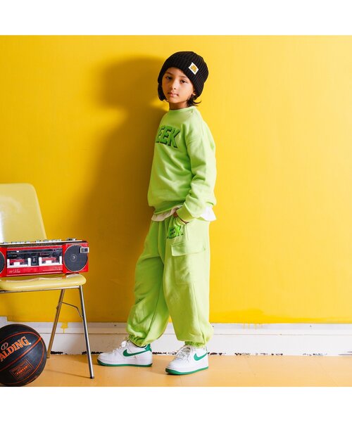 BREEZE(ブリーズ)の「【BREEZE NEW JACK・セットアップ可】ストリートカットソーパンツ(スウェットパンツ・キッズ・キナリ/ライム・90/100/110/120/130/140/150/160)」の5枚目の写真