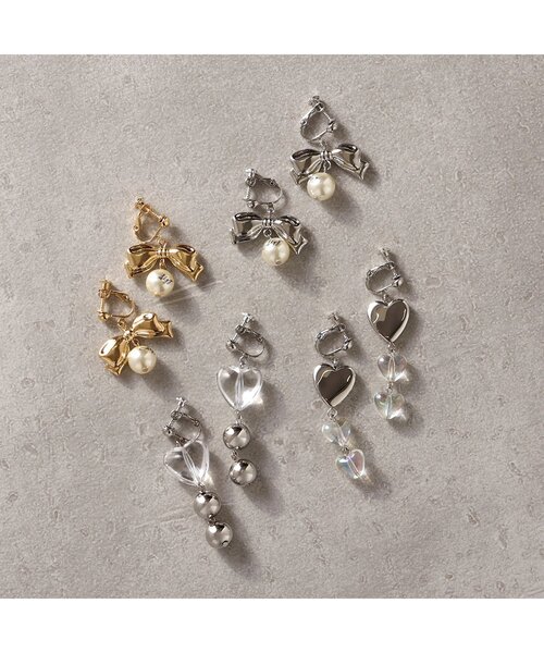 algy（アルジー）の「クリアハートイヤリング（イヤリング・キッズ・シルバー・FREE）」の2枚目の写真