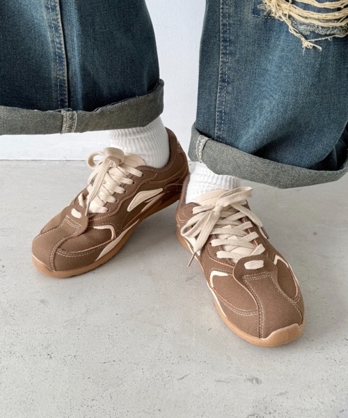 SOLLON.(ソルロン)の「バイカラーフラットソールスニーカー(スニーカー・レディース・ベージュ/ブラウン/ダークブラウン・23.5cm/24.5cm)」の10枚目の写真