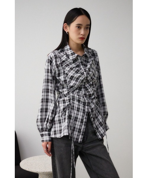 AZUL by moussy(アズールバイマウジー)の「フロントシャーリングシャツ(シャツ/ブラウス・レディース・ブラック系その他/アイボリー/グレー・FREE)」の5枚目の写真
