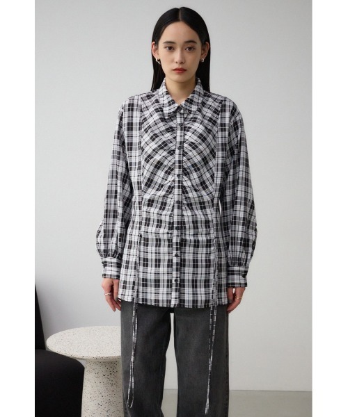 AZUL by moussy(アズールバイマウジー)の「フロントシャーリングシャツ(シャツ/ブラウス・レディース・ブラック系その他/アイボリー/グレー・FREE)」の7枚目の写真