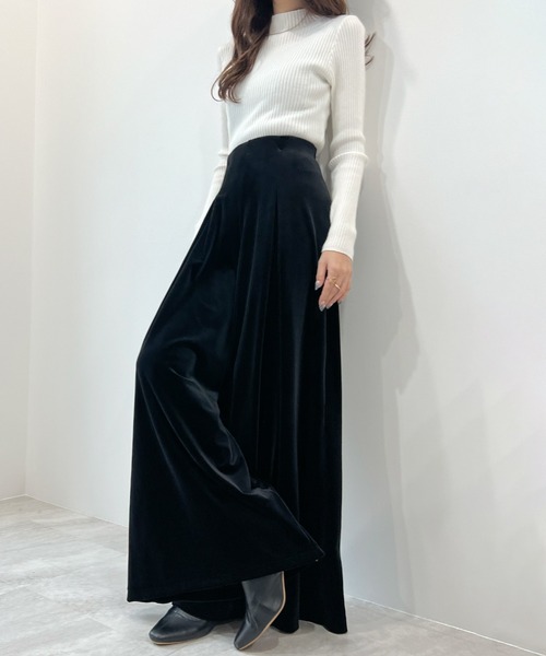 Futier land(フューティアランド)の「ハイウエストベロアワイドパンツ(その他パンツ・レディース・ブラウン/ブラック・MEDIUM)」の3枚目の写真