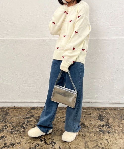mebole(メボレ)の「ハート柄ショート丈ニット(ニット/セーター・レディース・ネイビー/イエロー/グレー/アイボリー・FREE)」の15枚目の写真