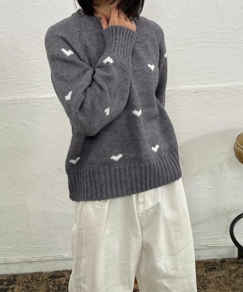 mebole(メボレ)の「ハート柄ショート丈ニット(ニット/セーター・レディース・ネイビー/イエロー/グレー/アイボリー・FREE)」の19枚目の写真
