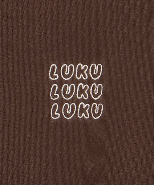 LUKU nari（ルクナーリ）の「ロゴスウェットプルオーバー（スウェット・レディース・ダークブラウン/ベージュ/ネイビー/オフホワイト・F）」の8枚目の写真