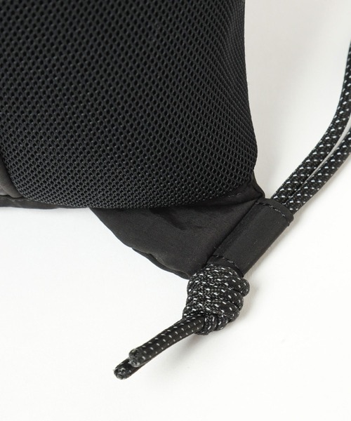 LOWRYS FARM(ローリーズファーム)の「LFメッシュナップサック 290614(バックパック/リュック・レディース・オフホワイト/ブラック/グレー・FREE)」の6枚目の写真