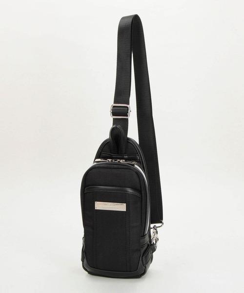 HIDEAWAYS NICOLE(ハイダウェイニコル)の「ミニボディバッグ(ボディバッグ/ウエストポーチ・メンズ・ネイビー/ブラック系1/ブラック系2/グレー/ブラック・FREE)」の4枚目の写真